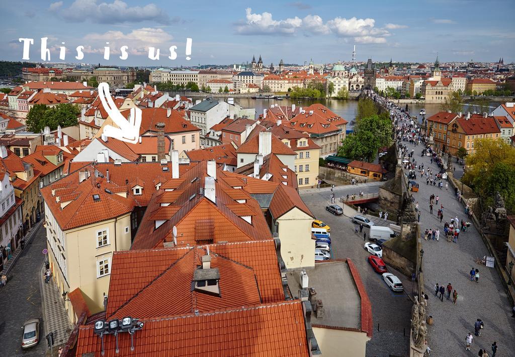 Queen Bee Apartments Praga Exterior foto